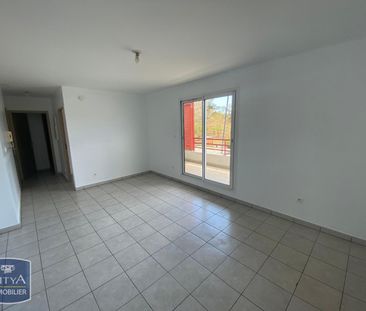 Location Appartement 2 pièces 58m² ST DENIS 97400 - Photo 4