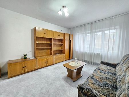 Ap 3 cam Razboieni, mobilat si utilat, 1100 RON - Fotografie 2