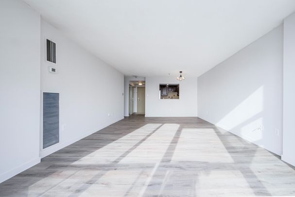 For Lease - 10 Dean Park Unit# 903, Toronto, Ontario - Photo 1