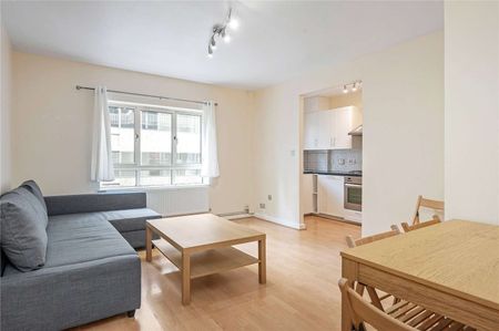 A large one bedroom property in the heart of the City. - Photo 3