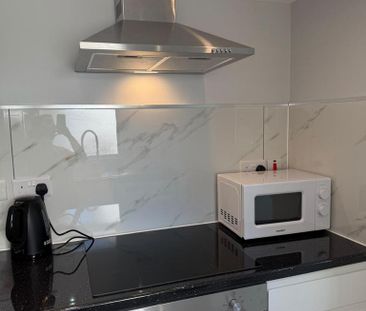 Studio to rent - Photo 4