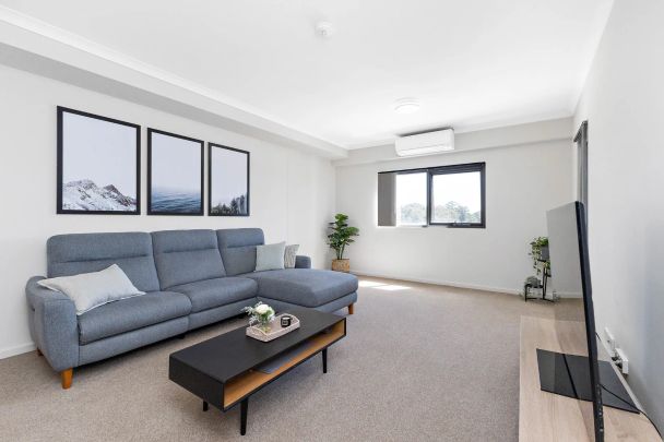 Stylish One Bedroom Apartment in a Prime Location - Photo 1