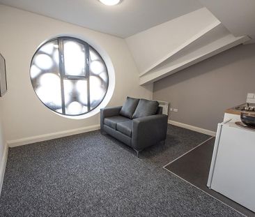 1 bedroom flat to rent - Photo 5