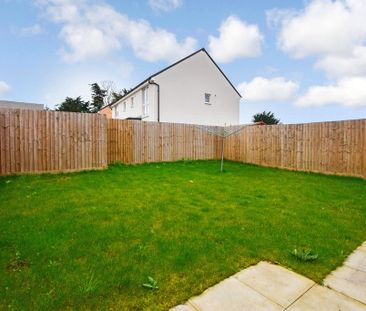 Sealion Approach, Stanway, Colchester, Essex, CO3 8AR - Photo 3