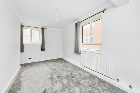 Logan Place, London, W8 - Photo 3