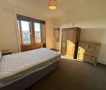 Dundee, Dundee - Photo 3