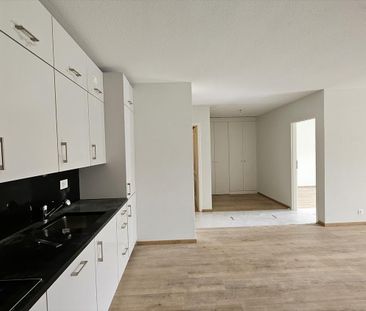 2.5 Zimmer, 70 m², 1. Stock - Foto 2