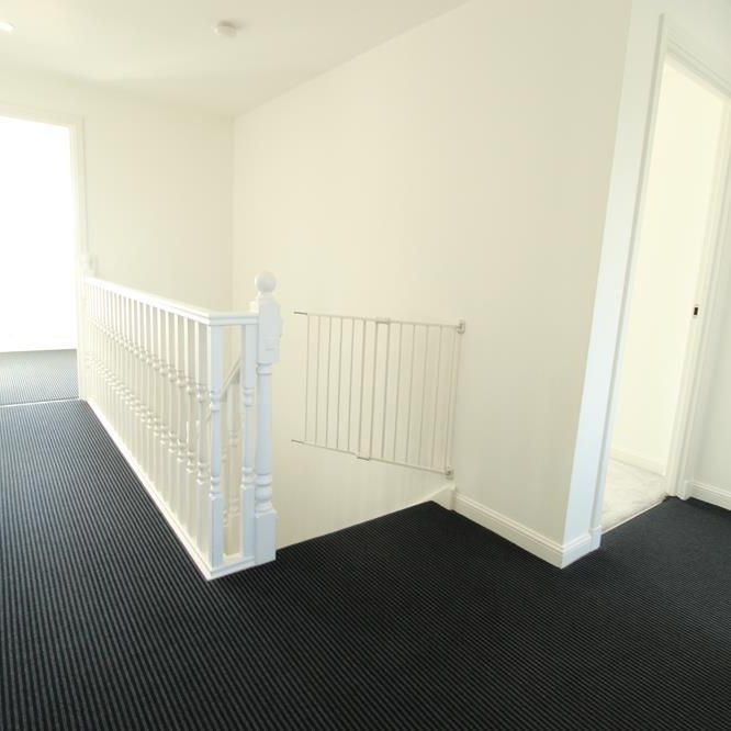 4 bedroom detached house to rent - Photo 1
