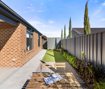 18 Vital Drive, Tarneit VIC, Belconnen - Photo 5