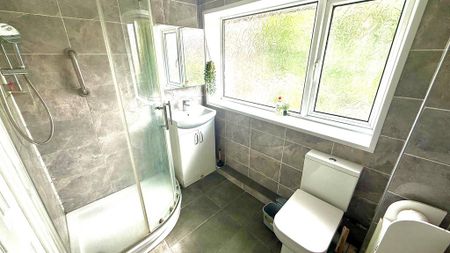 3 bedroom house to rent - Photo 2