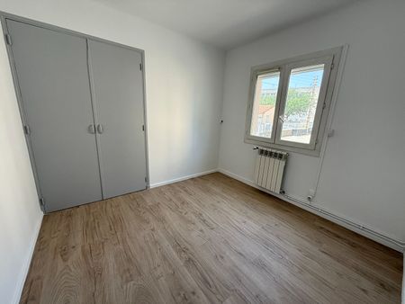Location appartement 4 pièces, 67.94m², Nîmes - Photo 4