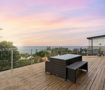 4-Bedroom Home with Stunning 180-Degree Views in Kiama - Photo 2