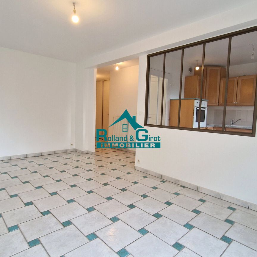 Location Appartement 2 pièces 45m² - Photo 1