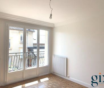 Location Appartement 2 pièces 45m² GRENOBLE 38000 - Photo 2