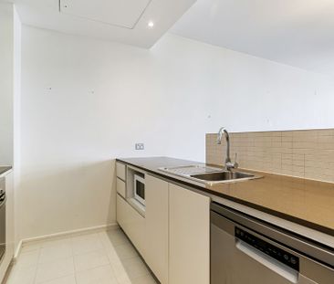 610/103 Forest Road, Hurstville - Photo 3