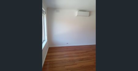 Bright 1-Bedroom Unit in the Heart of Mentone! - Photo 4