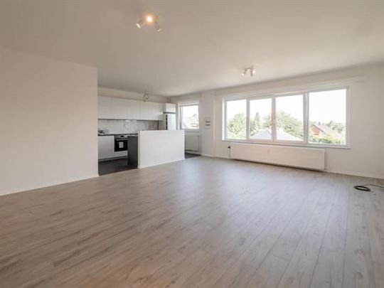 Appartement te huur - Photo 1