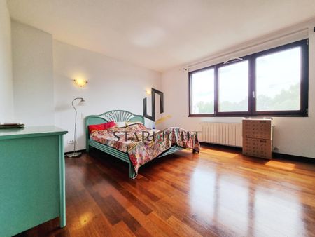 Exclusive 3-Bedroom Penthouse with Rooftop Terrace - Fotografie 5