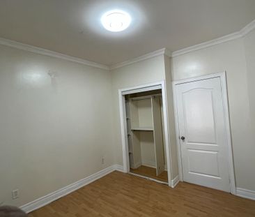 For Lease - 83 Hounslow Heath Road Unit# Main, Toronto, Ontario - Photo 1