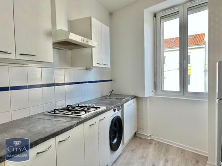 Location Appartement 2 pièces 40m² ST ETIENNE 42000 - Photo 4