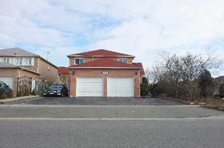 For Lease - 5733 River Grove Avenue, Mississauga, Ontario - Photo 4