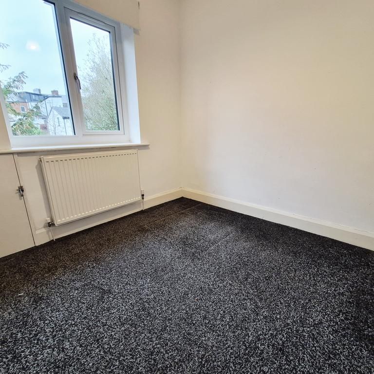 2 bedroom bungalow to rent - Photo 1