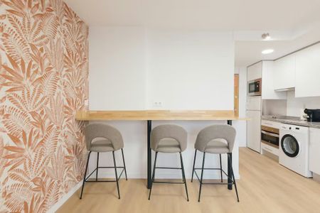 Avinguda de Pius XII, Valencia, Valencian Community 46009 - Photo 3