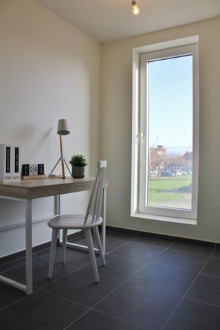 Ruim en zeer recent appartement met 2 slaapkamers en 2 terrassen - Photo 4