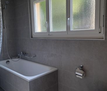 JOLI 3 PIECES RENOVE DANS IMMEUBLE AVEC ASCENSEUR - Foto 6