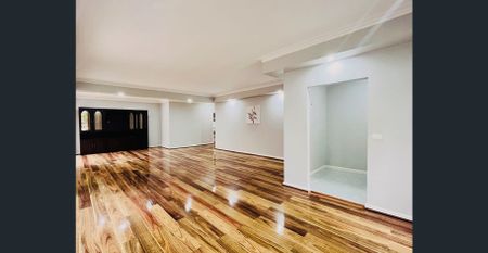 Charming Home Suitable for 2 Generations To Live Together - Photo 5