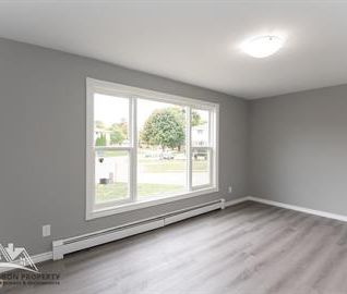 2-bedroom, 3-level apartment for Rent in Chatham at 18 Louella Crescent - Photo 6