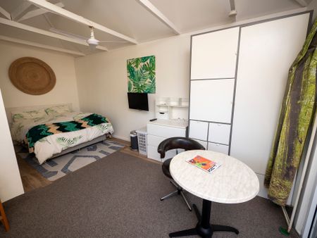 Marrickville - Photo 2