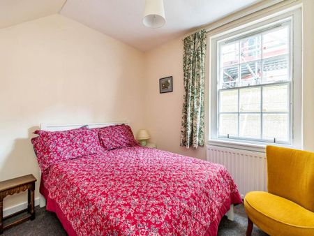 1 bedroom flat to rent - Photo 4