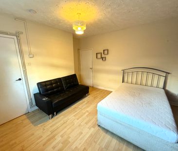 1 bedroom apartment to rent 54 Broom Street, Stoke-on-Trent, ST1 - Photo 2