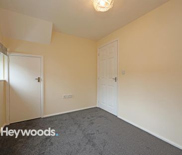 1 bedroom maisonette to rent - Photo 2