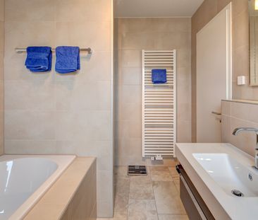 High-quality apartment with underground parking - Photo 3