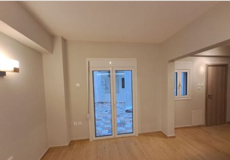 Studio/Γκαρσονιέρα για ενοικίαση Φωκίωνος Νέγρη (Κυψέλη) - Photo 2