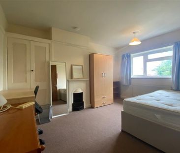 4 bedroom terraced house to rent - Photo 4