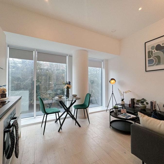 Studio to rent - Photo 1