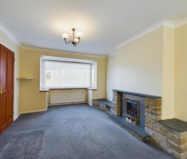 3 bedroom semi-detached house to rent - Photo 2