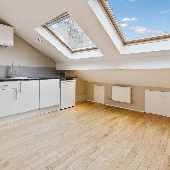 1 bedroom flat to rent - Photo 1