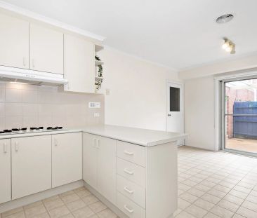 10/68 Fewster Road, - Photo 4