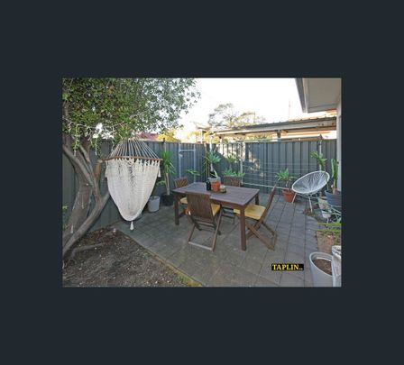 8/30 Pier Street, Glenelg South, SA 5045 - Photo 1