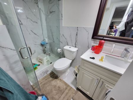 For Lease - 1015 Kingpeak Crescent Unit# Bsmt, Pickering, Ontario - Photo 2