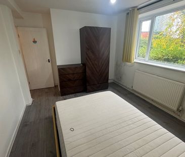 2 Bed Flat, Miranda Court, M5 - Photo 5