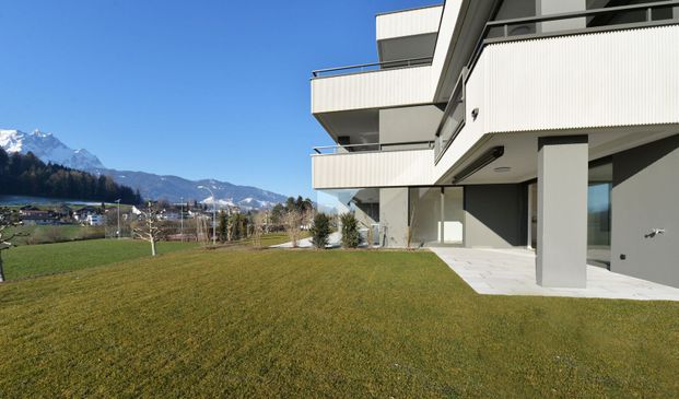 Generous 2½-room garden apartment in the Felmispark - Photo 1