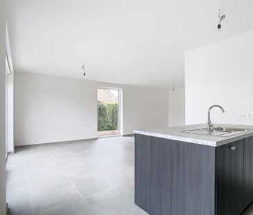 Prachtige halfopen nieuwbouwwoning te huur - Photo 4