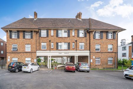 The Holt, London Road, Morden, SM4 - Photo 4