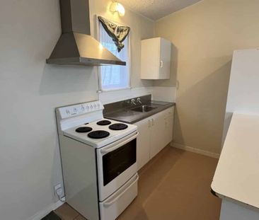 TWO BEDROOMS - CITY CENTRE - Photo 3