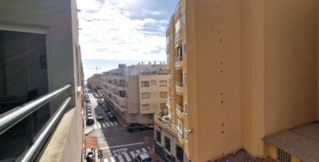 Cozy 1 Bed Apartment in Torrevieja for Winter Let SPS131549 - Photo 2